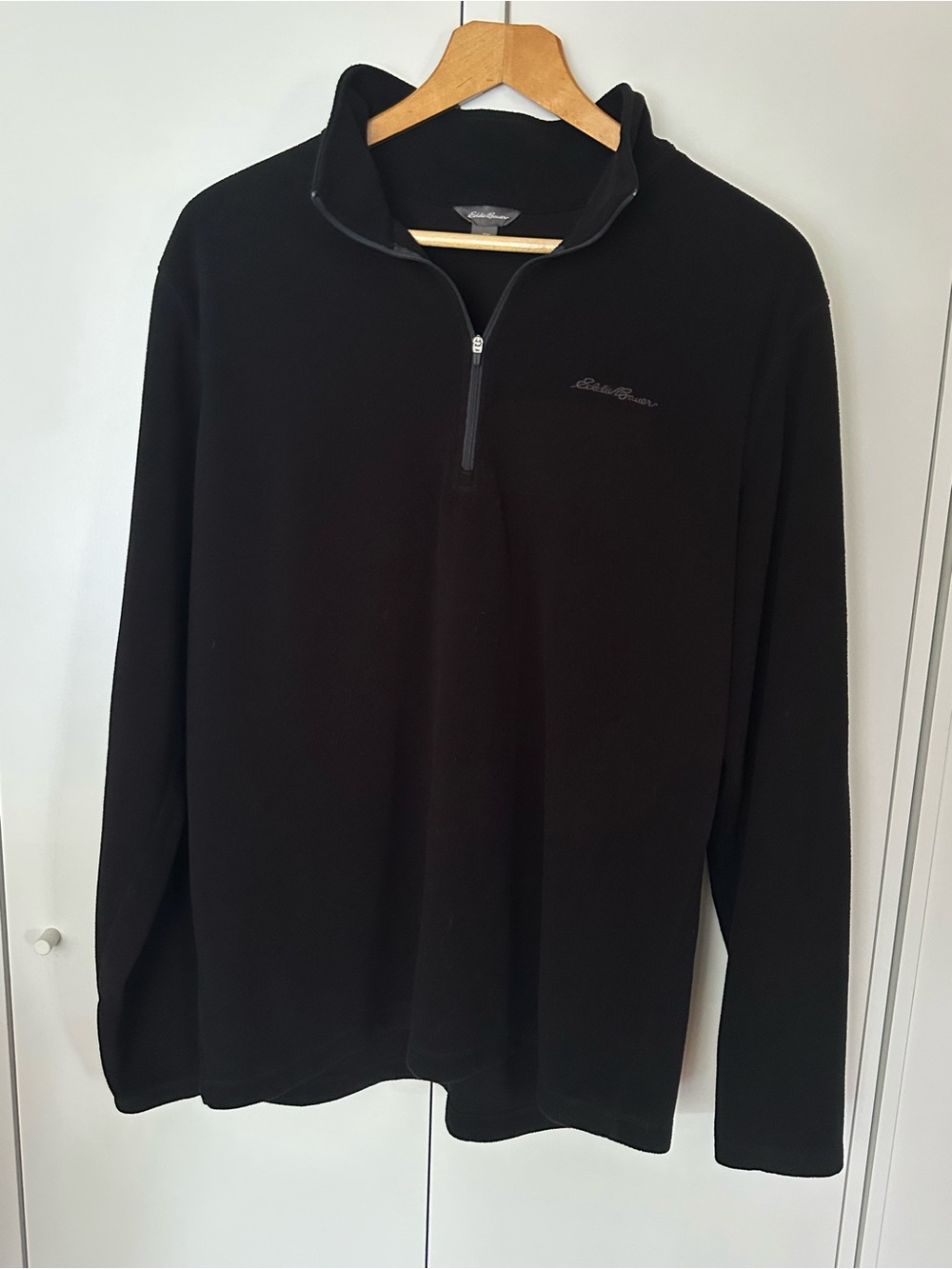 Eddie Bauer Men’s Black Zip-Up Fleece Pullover